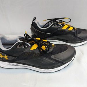 UNDER ARMOUR HOVR FLUX MVMNT PEFORMANCE 3025354-003 Mens Size 11.5 Black Yellow
